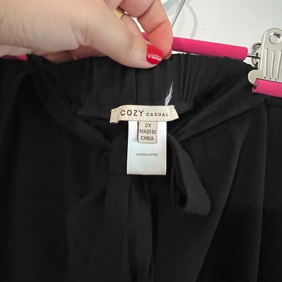 Forever 21 Cross Over Flowy Pants - Picture 5 of 7